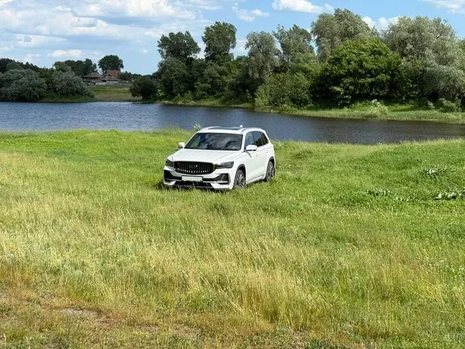 Geely Monjaro 2024: Опыт владения после 8000 км — честный отзыв